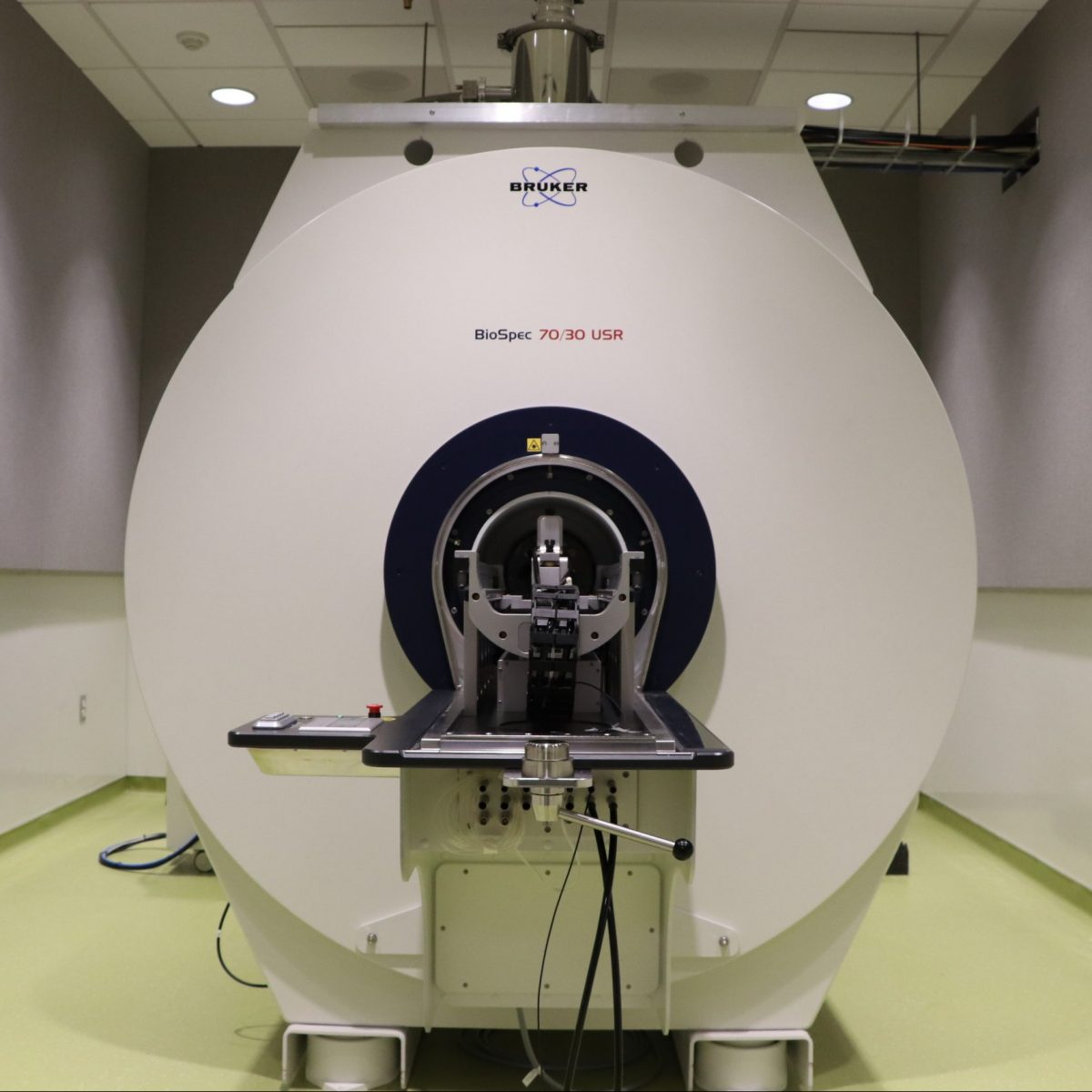 PET/MRI Advanced Molecular Imaging Facility